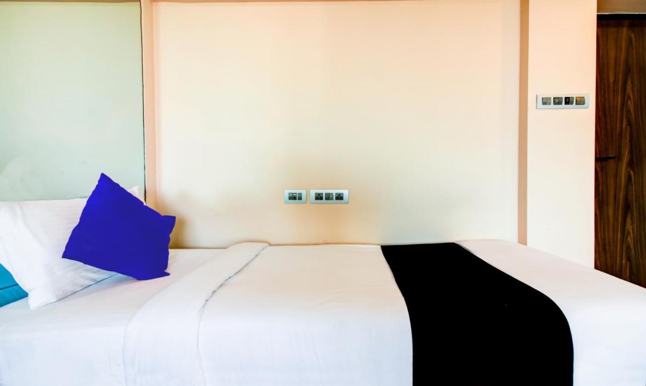 Hotel Imperial Residency Mumbai Exterior photo